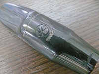 【在庫一掃セール】ヤマハ　アルトサックスマウスピース　Custom　4CM＜箱無しのため特価＞【2022年8月取扱開始】