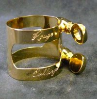 アルトサックス用リガチャー　BULLSEYEリガチャー　Rouge（ルージュ）　ROUGE SELMER HARDRUBBERアルト用HOT-GP光沢(36μメッキ）